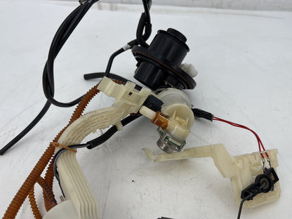 2011 Harley Electra Glide Ultra FLHTK OEM Fuel Pump Gas Gasoline Petrol Sending