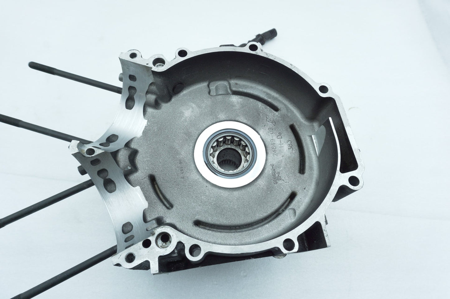 2007 - 2011 Harley-Davidson Touring Street Glide Crankcase Shaft Engine Motor Cover 24649-06