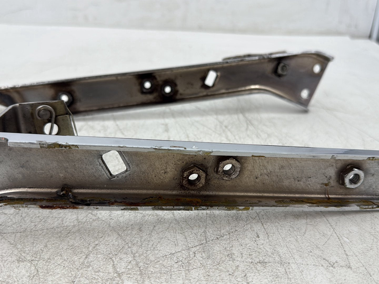 1995 Harley Road King Touring FLHR OEM Left Right Saddlebag Fender Struts Brackets