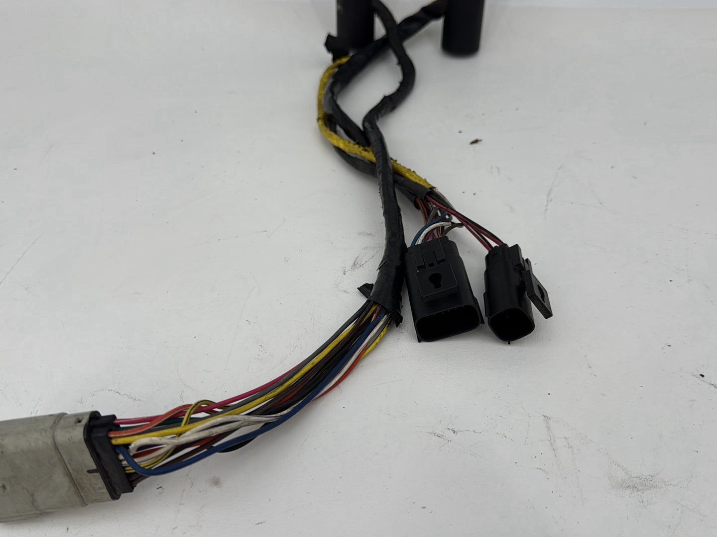 2007 - 2012 Harley-Davidson Touring Road Glide Handlebars Left Right Switches Controls 	71567-96