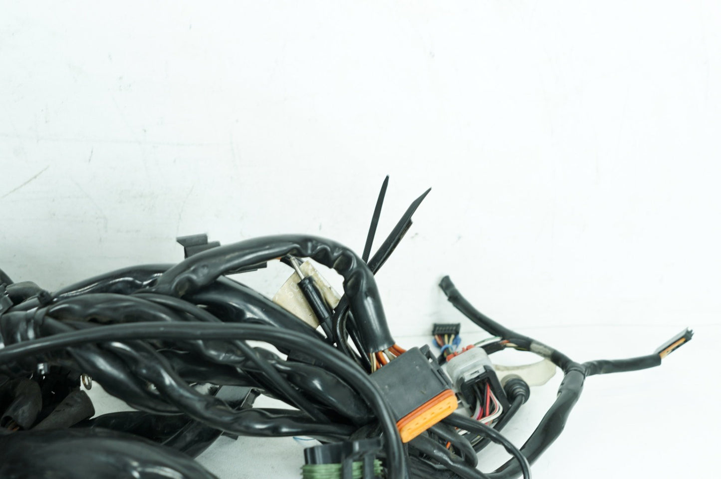 1999 - 2006 Harley-Davidson Touring Electra Glide Ultra Main Wire Wiring Harness Loom 70985-03