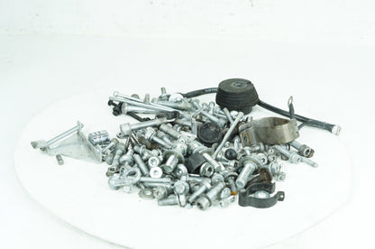 2014 Harley-Davidson Touring FLHTCU - Hardware Bolts Nuts & Brackets