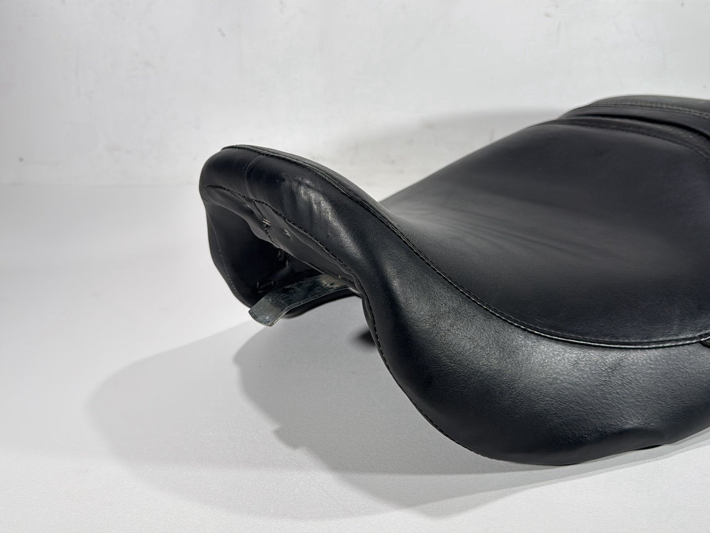 1998 Harley Road King Touring FLHRCI Classic OEM Passenger Rider Driver Seat Saddle