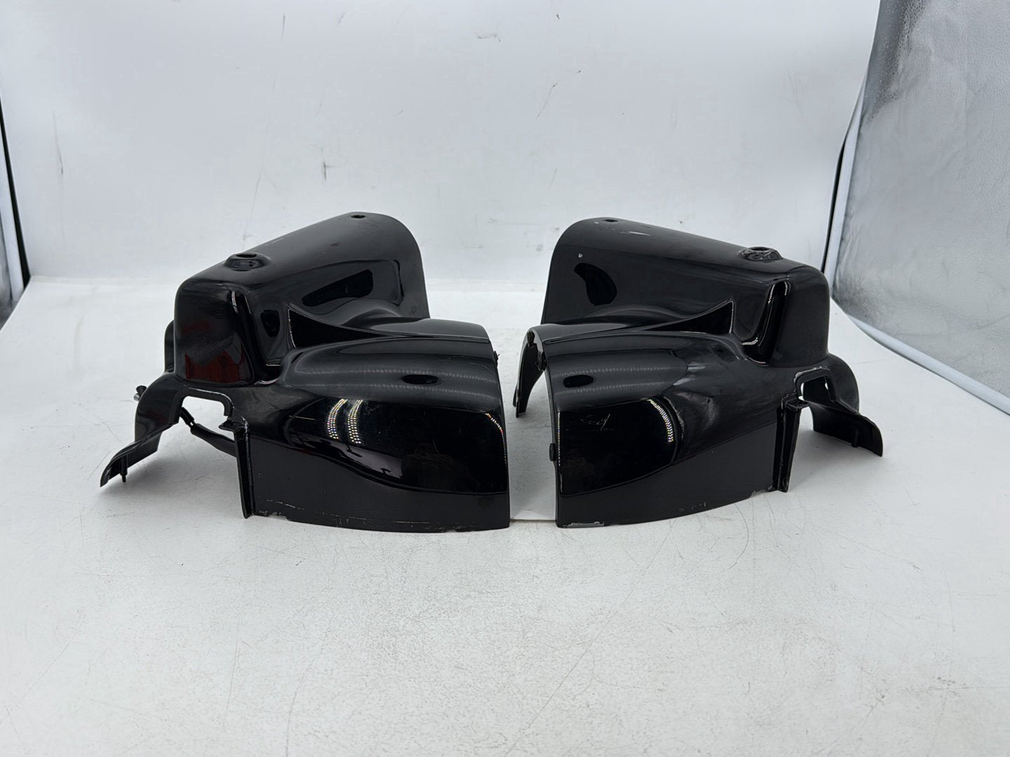 1999 - 2006 Harley-Davidson Touring Road King Police Left & Right Headlamp Nacelle Covers  	67674-94