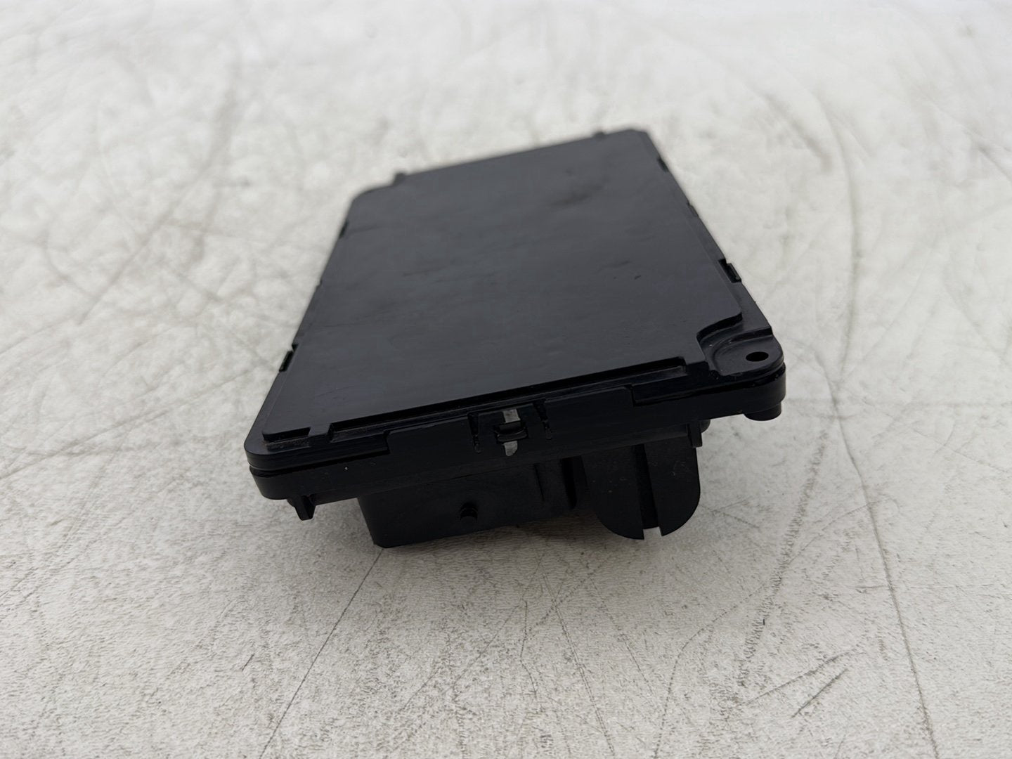 2015 Harley Road Glide Touring FLTRXS OEM Body Control Module BCU BCM
