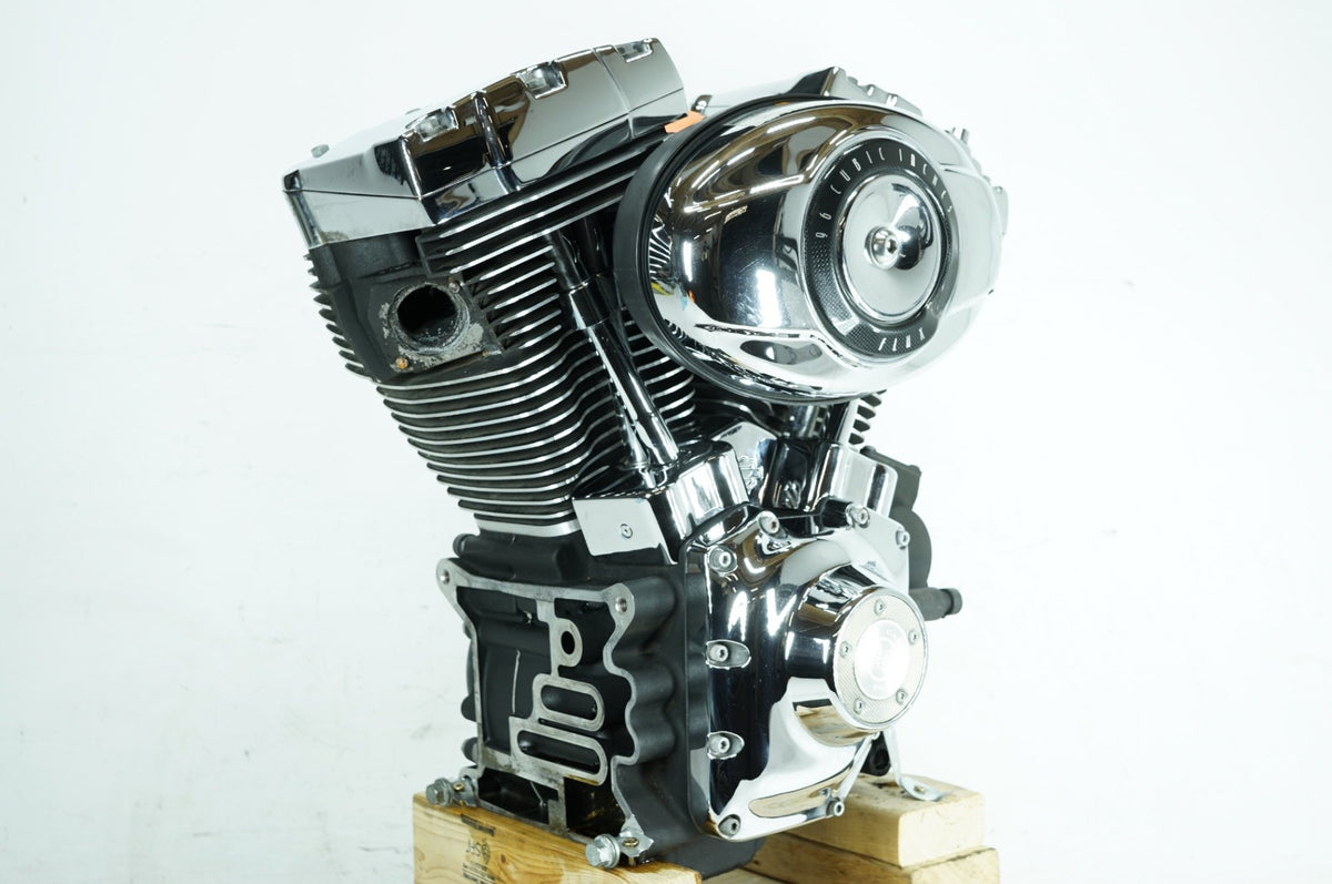 2010 Harley Touring FLHX Street Glide OEM EFI Twin Cam 96 Engine Motor