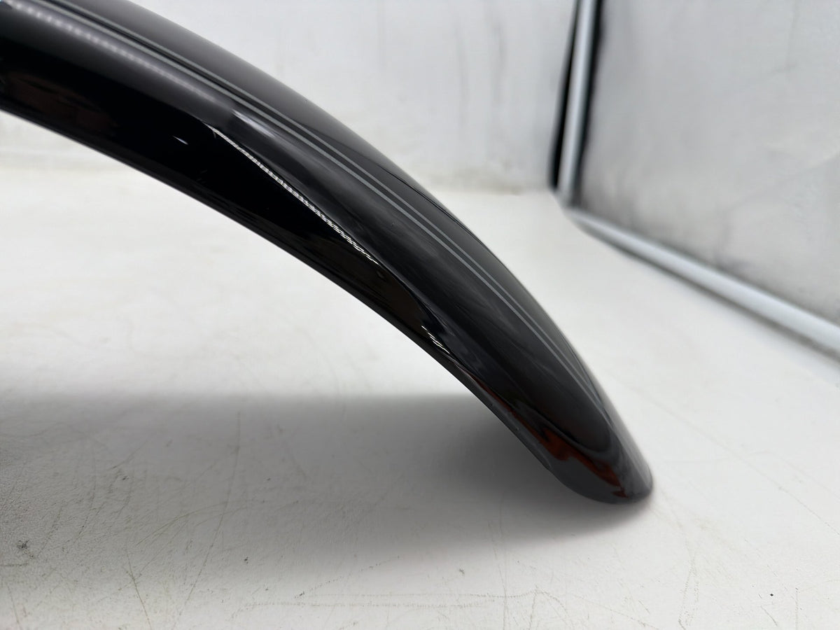 2006 Harley Softail Deuce FXSTDI OEM Front Wheel Fender Shell Panel