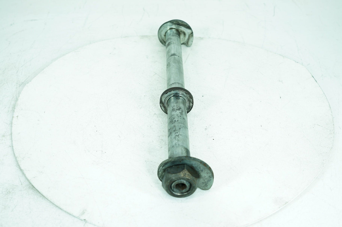 2017 - 2025 Harley-Davidson Touring Electra Glide Ultra Rear Wheel Axle Bolt Shaft 43000002