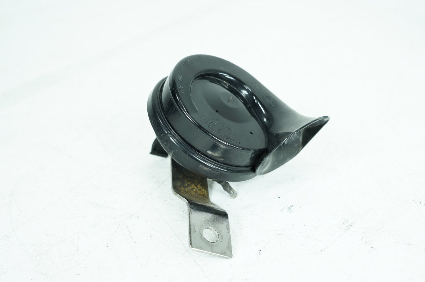 2007 - 2011 Harley-Davidson Touring Road Glide Signal Horn Klaxon Beep 69060-90E