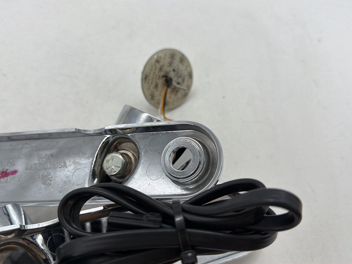 10 Harley Street Glide Touring FLHX OEM Front Left Right Turn Signal Indicators