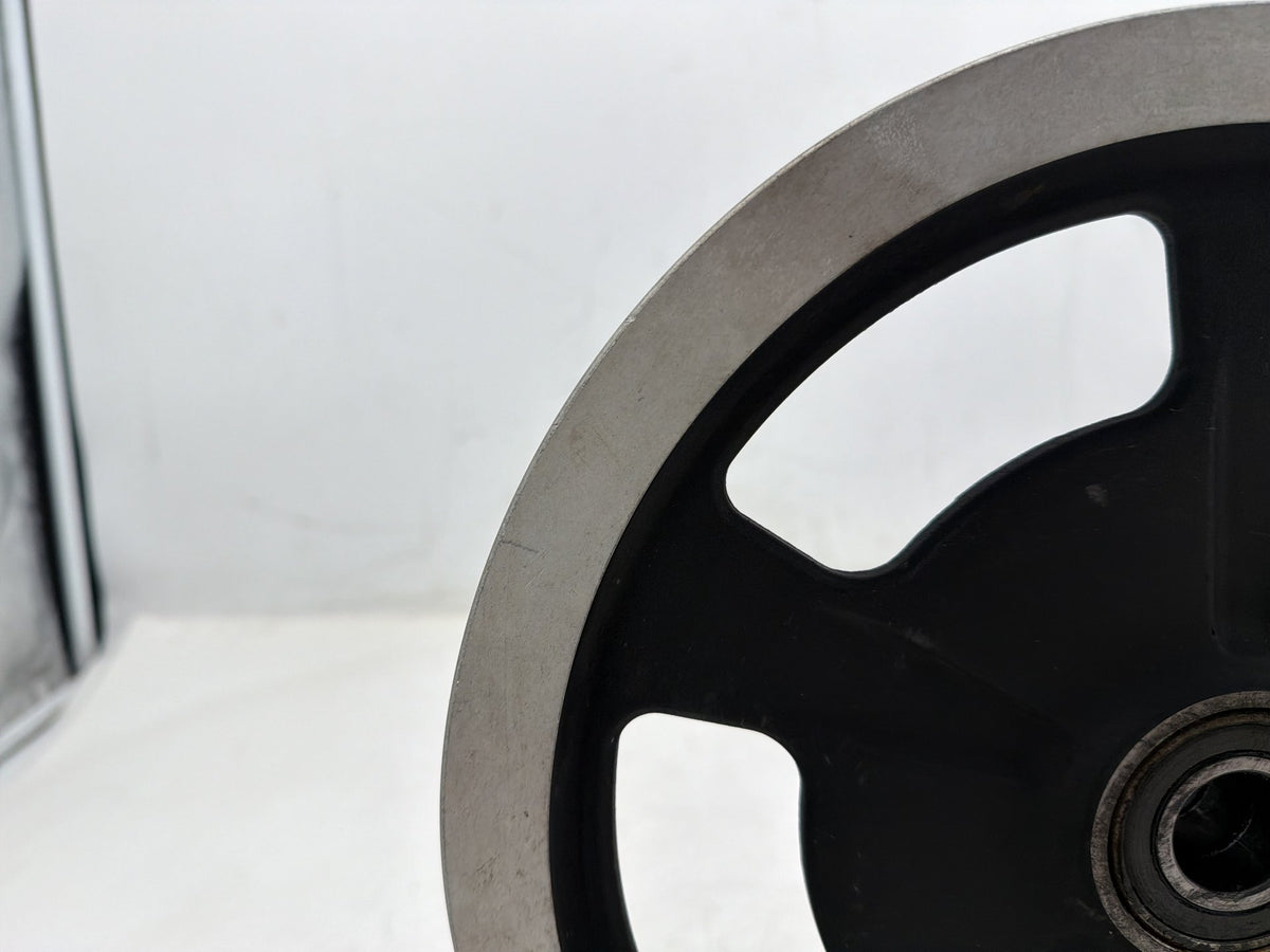 2012 Harley Street Glide Touring FLHX OEM Rear Driver Pulley Sprocket 68T 1"
