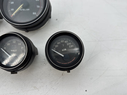 1999 - 2006 Harley-Davidson Touring Electra Glide Classic Air Oil Volt Fuel Tacho Speedo Gauges 60677-94A