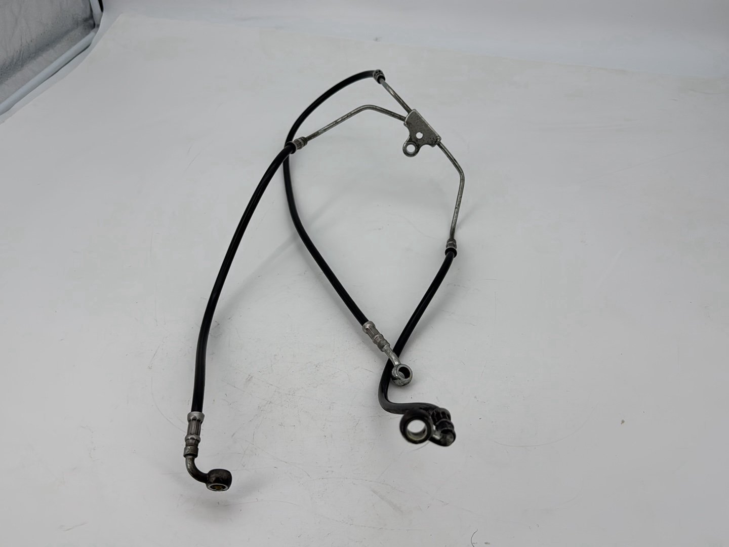 2007 - 2012 Harley-Davidson Touring Road Glide Front Brake Hose Line Pipe NON-abs 43350-08
