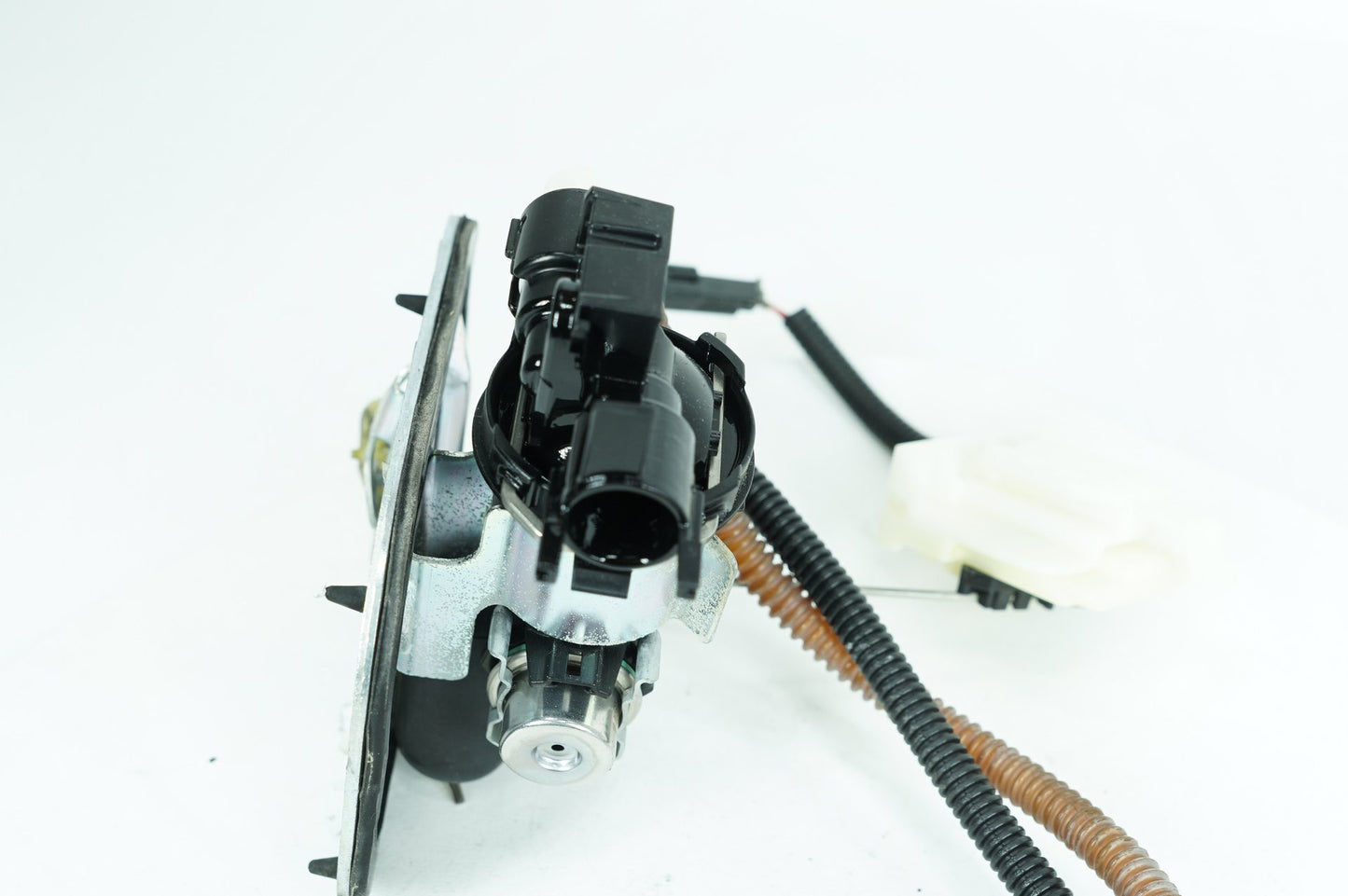 2007 - 2012 Harley-Davidson Softail Heritage Classic Gas Gasoline Fuel Petrol Pump Sending 75141-08A