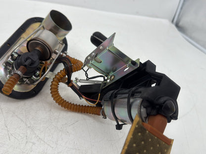 2007 Harley Touring FLHTCU Electra Glide Ultra OEM Gas Gasoline Fuel Petrol Pump Sending