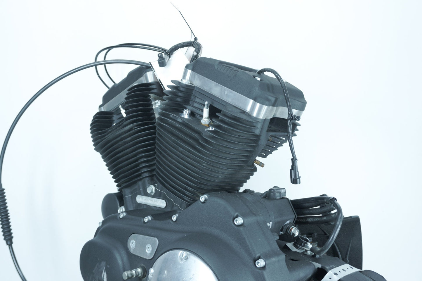 2012 - 2026 Harley-Davidson Sportster Iron 883 EFI 883 Engine Motor Transmission 16200497