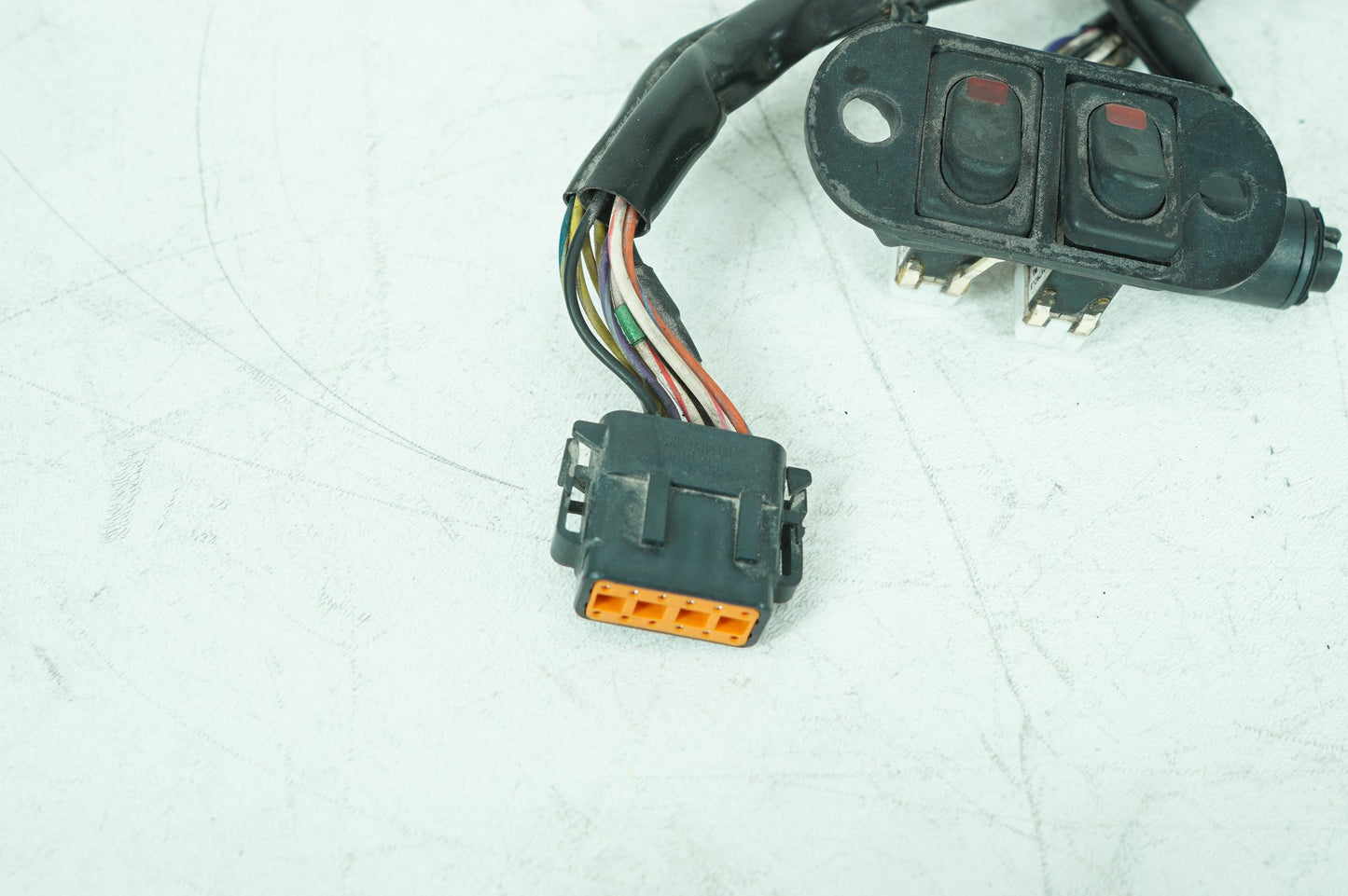 1999 - 2006 Harley-Davidson Touring Electra Glide Classic  Inner Fairing Wire Wiring Harness Switch 71535-96