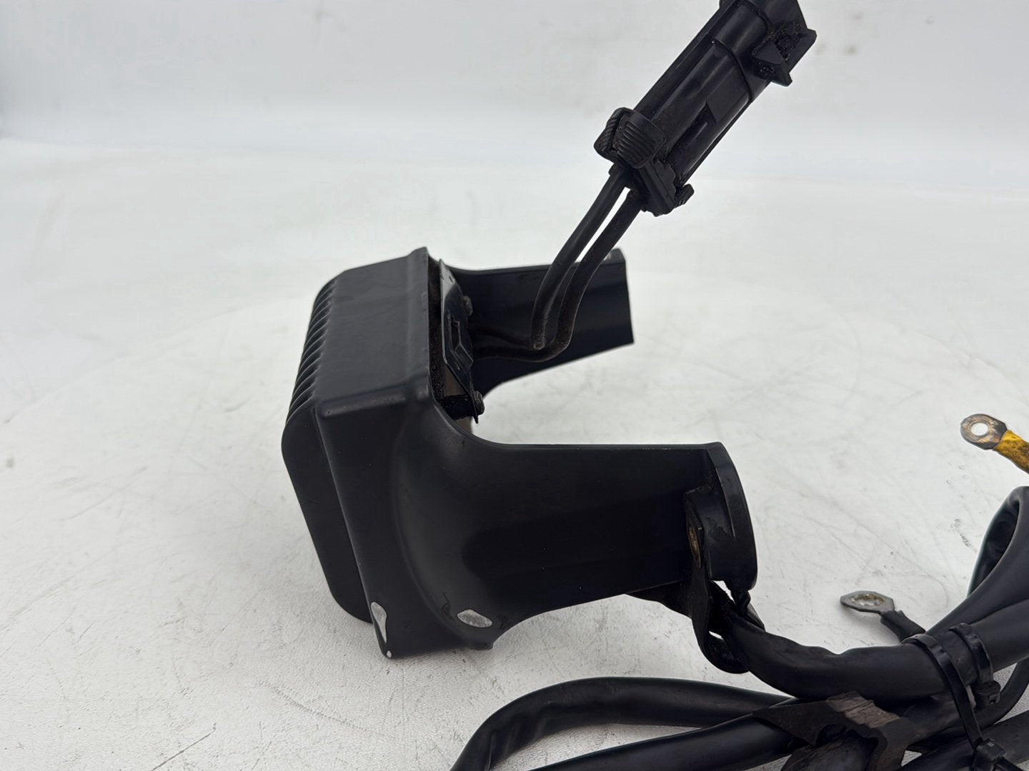 1999 - 2006 Harley-Davidson Touring Electra Glide Voltage Regulator Rectifier  74505-02