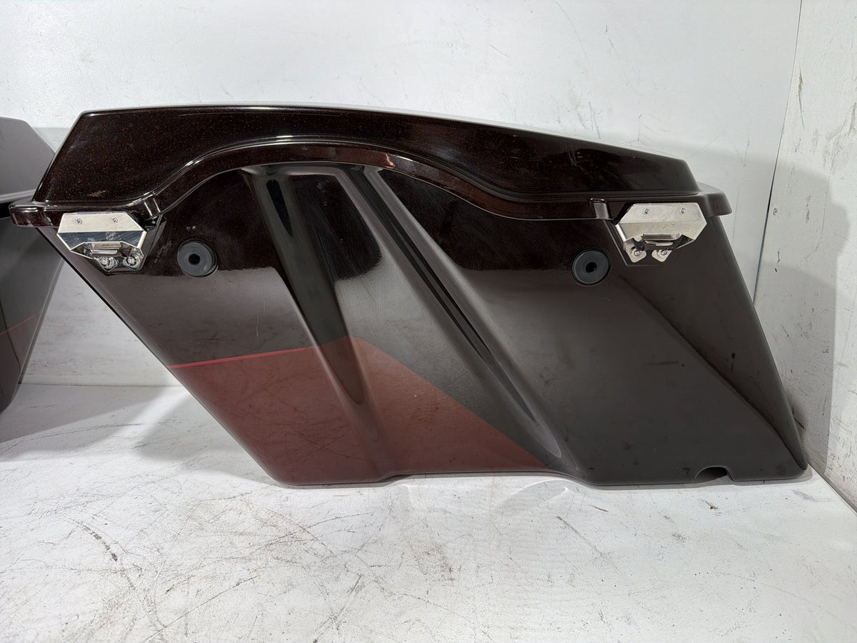 2011 Harley Electra Glide Touring Ultra OEM Left Right Saddlebags Luggage NOKey