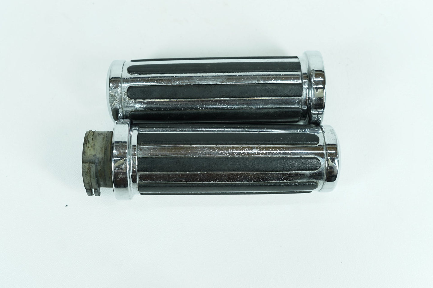 1984 - 1990 Harley-Davidson Sportster Evolution Front Left Right Handgrip Hand Grips 56206-81A