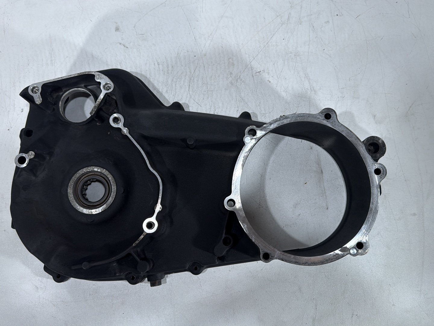 2013 Harley Electra Glide Touring Ultra FLHTCUI OEM Inner Primary Clutch Cover
