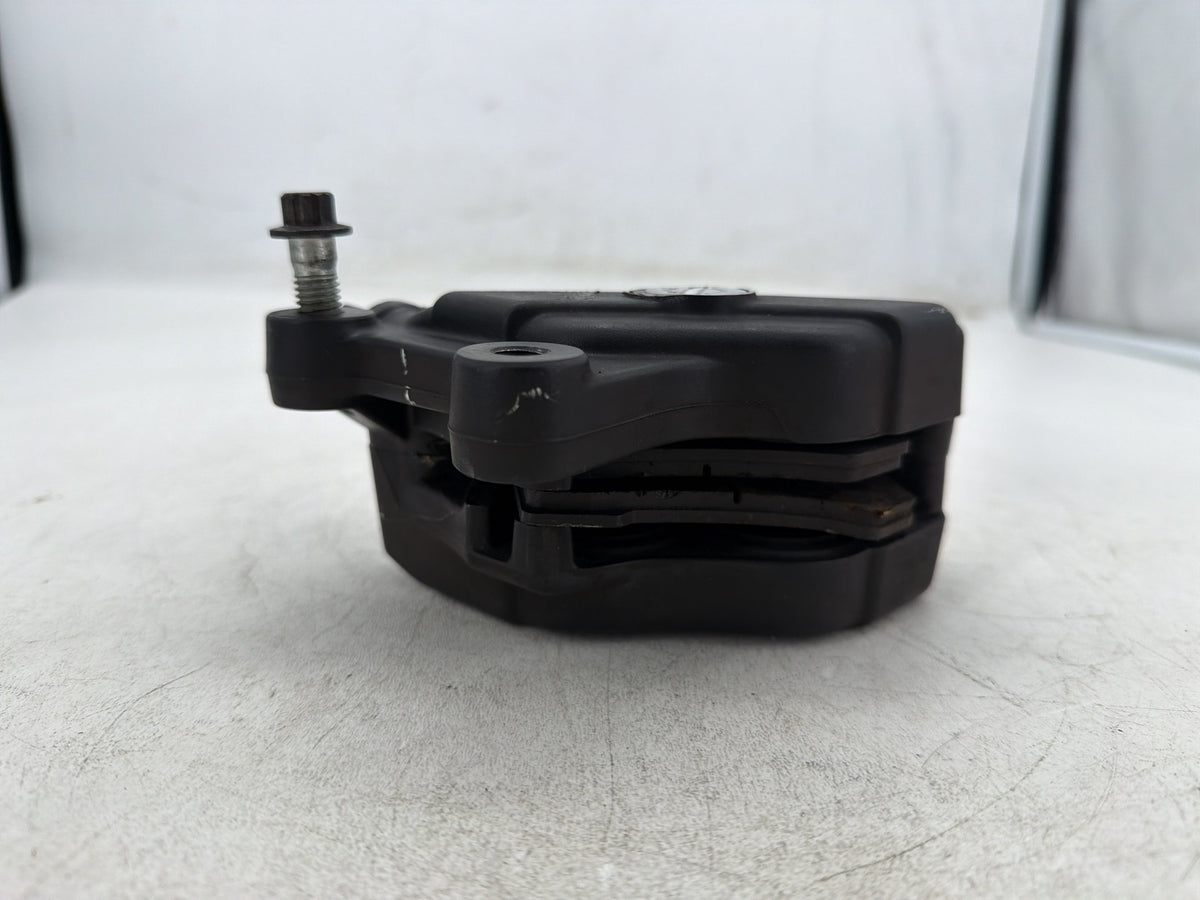 2010 Harley Street Glide Touring FLHX OEM Front Left 1 Brake Caliper