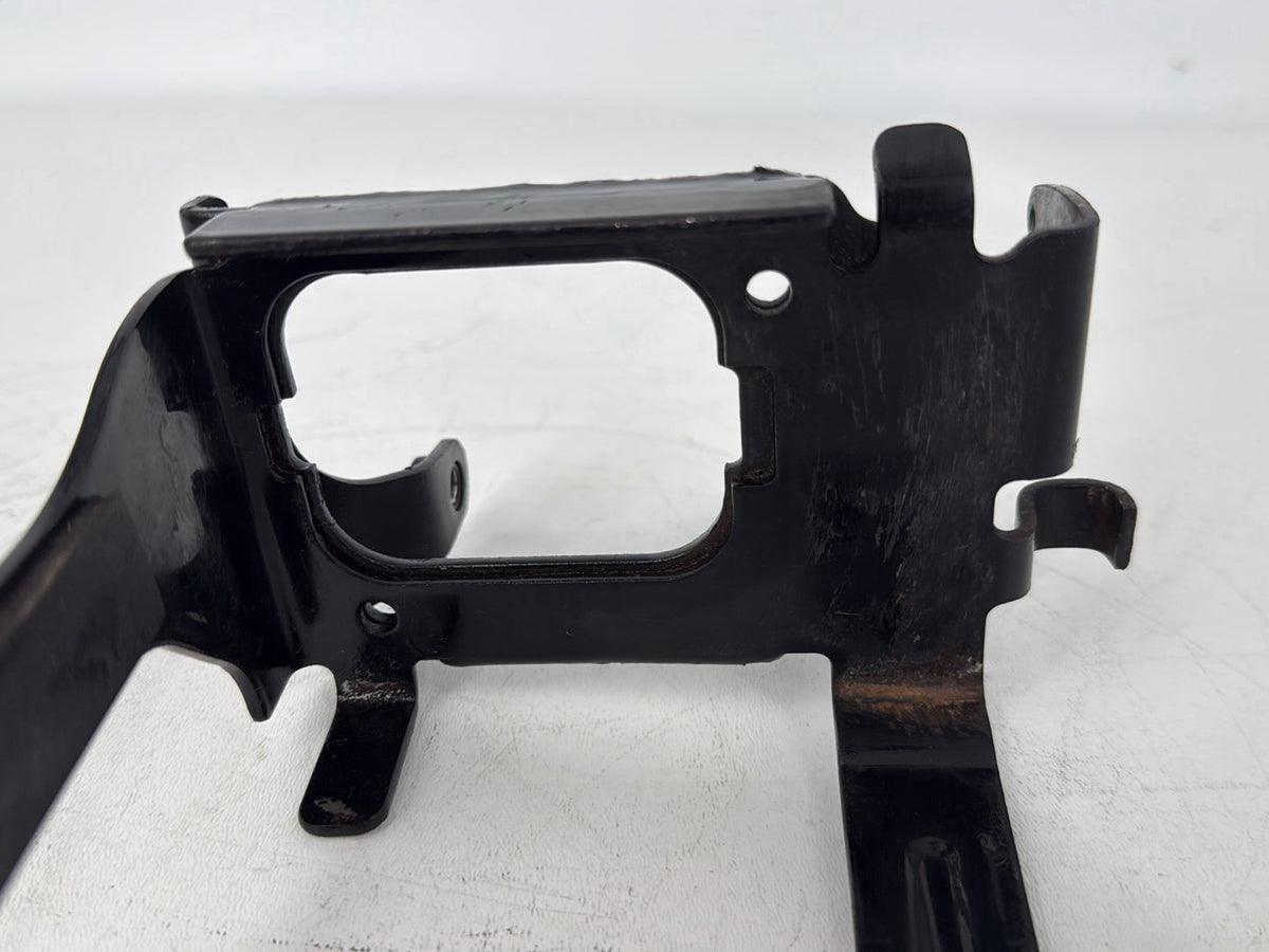2005 Harley Sportster XL883C 883 Custom OEM Battery Tray Bracket Holder Carrier