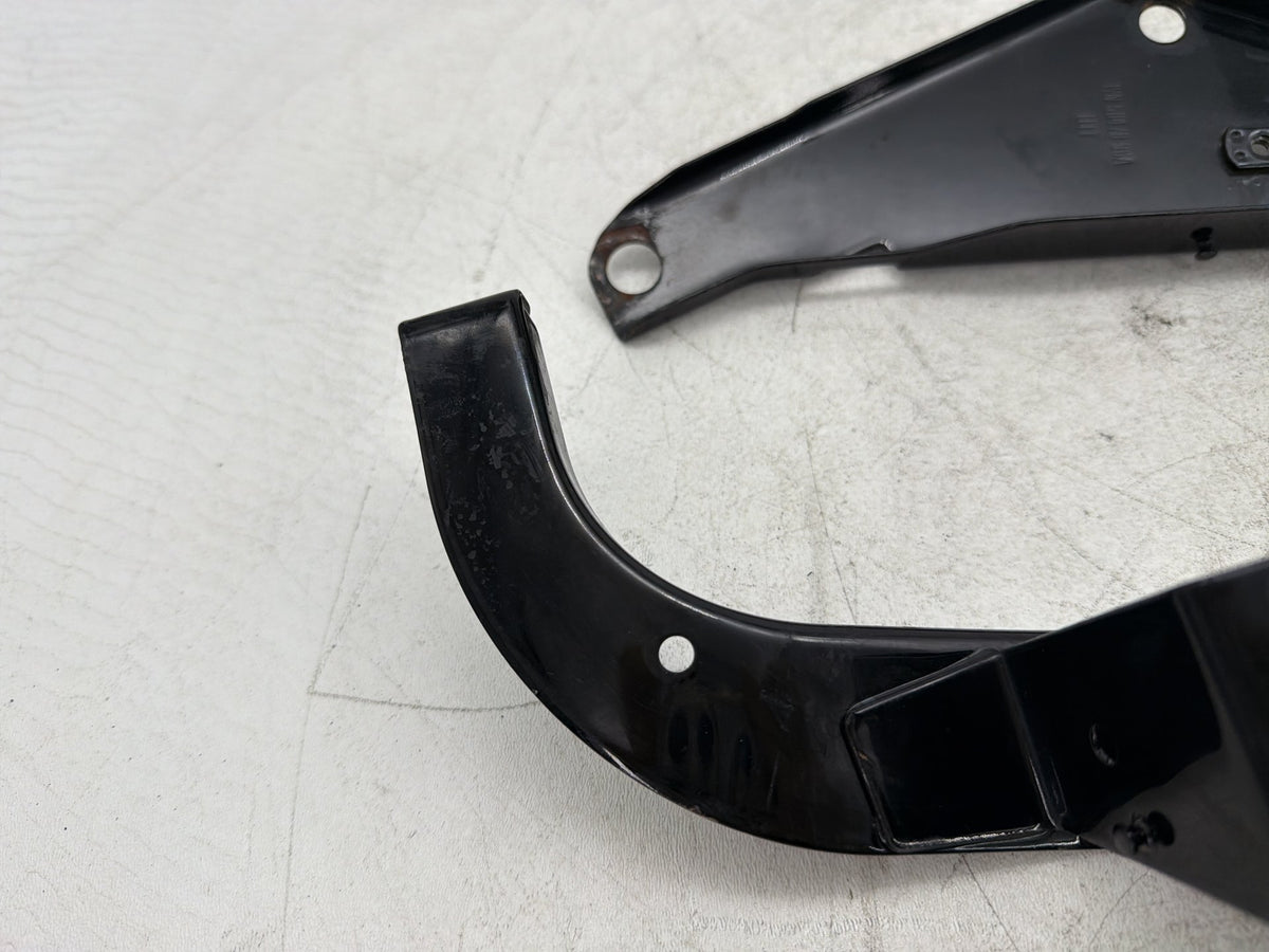 2003 Harley Electra Glide Touring Ultra OEM Right Left Fairing Support Brackets