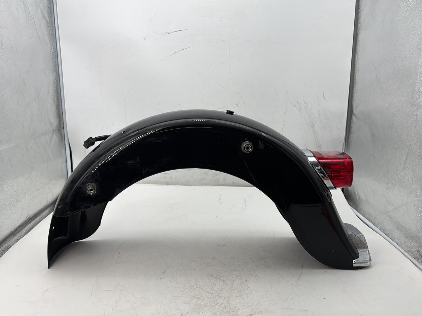 2007 Harley Touring FLHTP Electra Glide Police OEM Rear Wheel Fender Taillight Brake Lamp