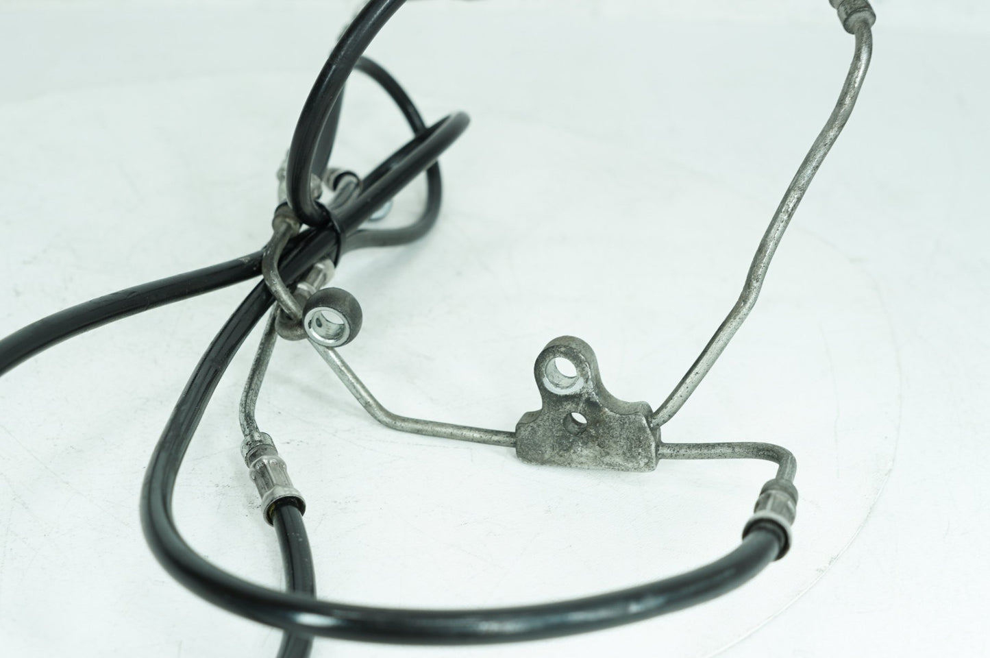 2007 - 2012 Harley-Davidson Touring Electra Glide Ultra Front Brake Hose Line Pipe ABS  	40612-09