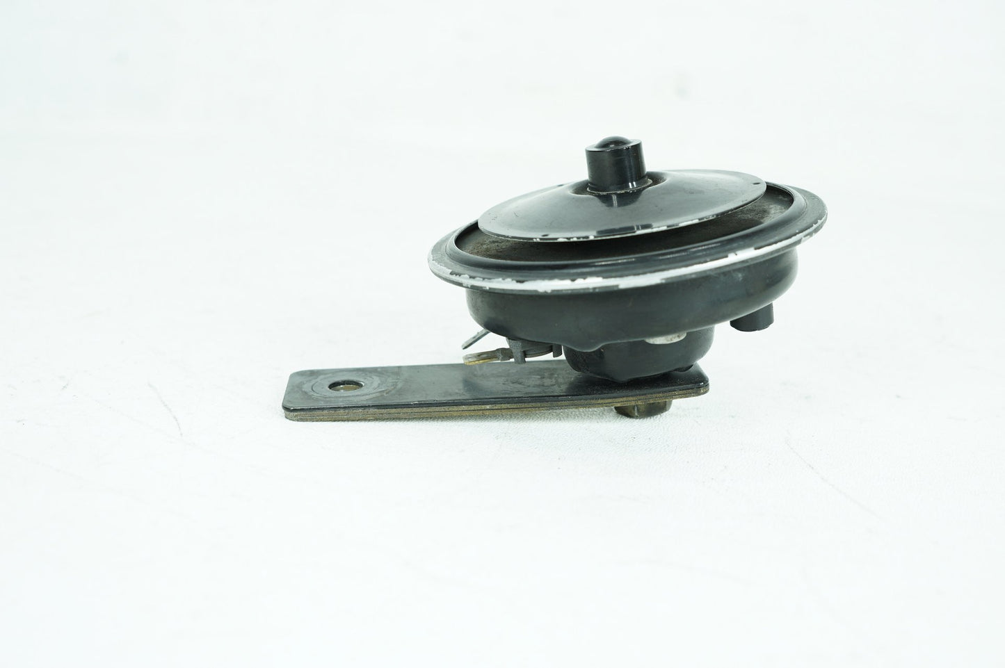 1986 - 2003 Harley-Davidson Sportster  Signal Horn Klaxon Beep 69043-91D