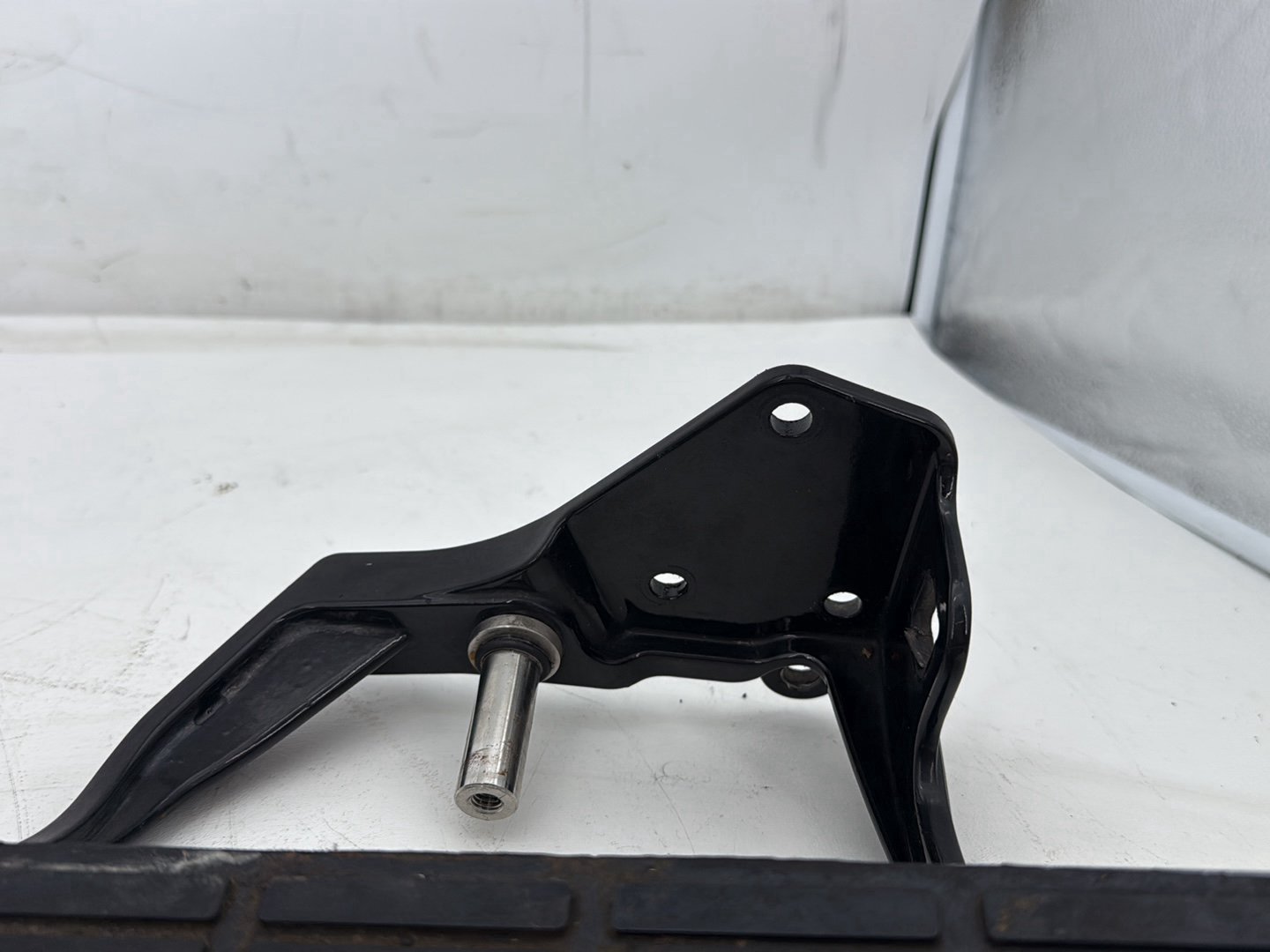 2005 Harley Heritage Softail Classic OEM Left Right Driver Floorboard Foot Rest
