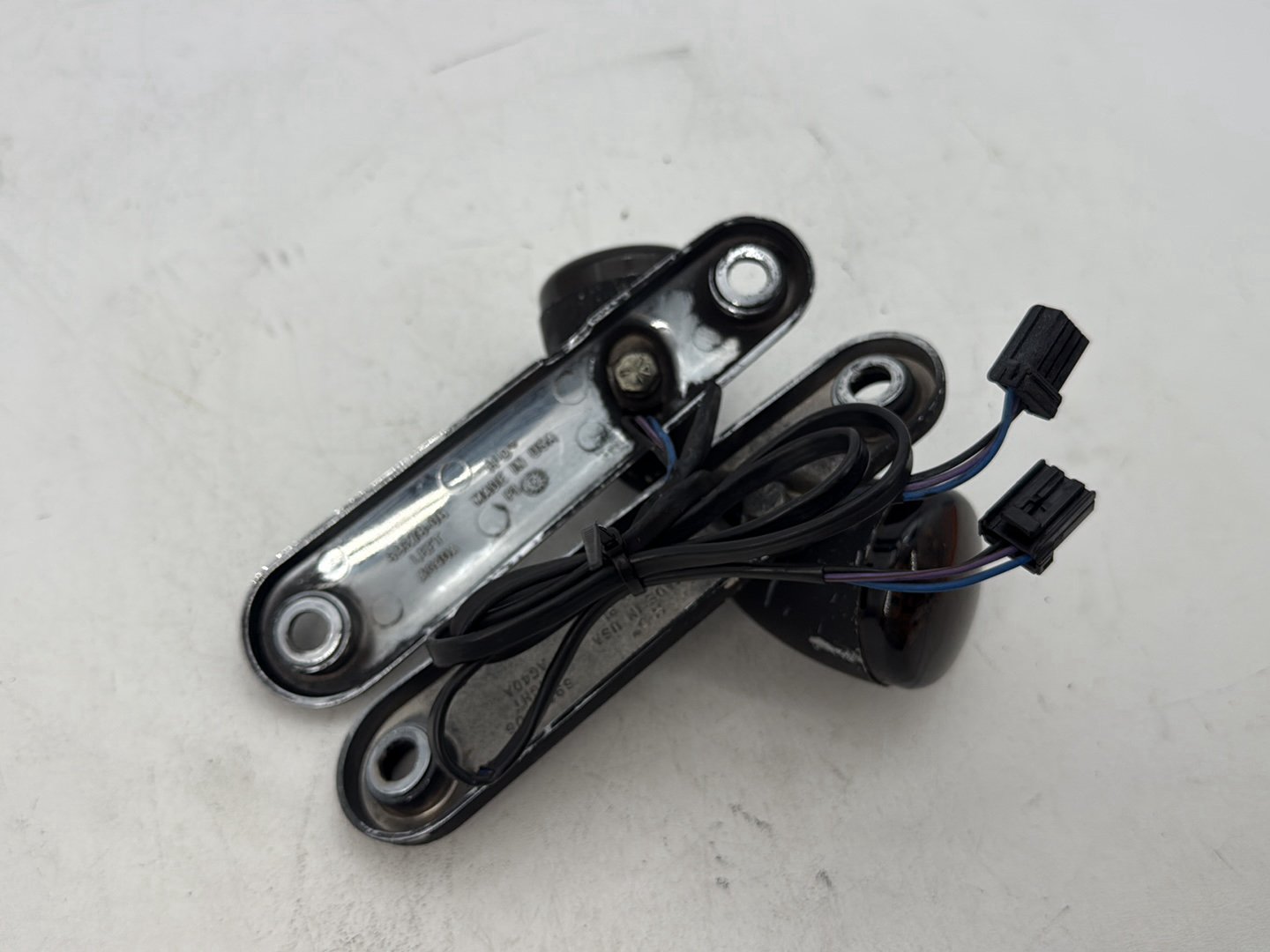 07 Harley Street Glide Touring FLHX OEM Front Left Right Turn Signal Indicators