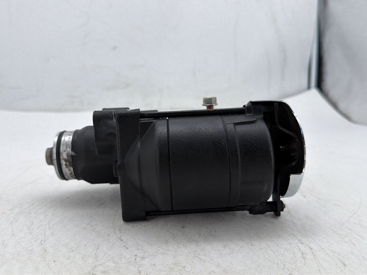2013 Harley Street Glide Touring FLHX OEM Engine Starter Motor 31618-06A