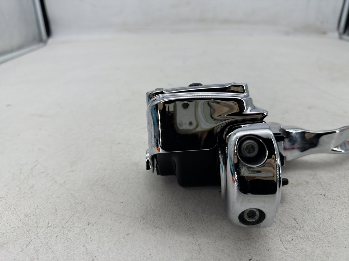 04 Harley Road King Touring Classic OEM Front Right Brake Lever Master Cylinder