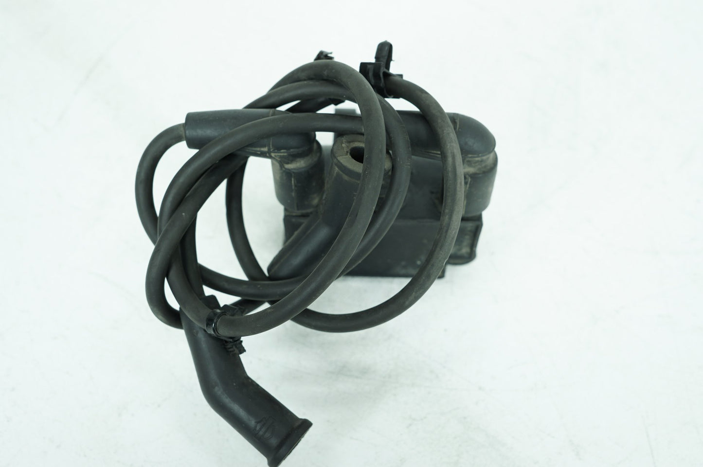 2008 - 2016 Harley-Davidson Touring Road Glide Ultra Ignition Coil Spark Plugs Cable 31696-07A