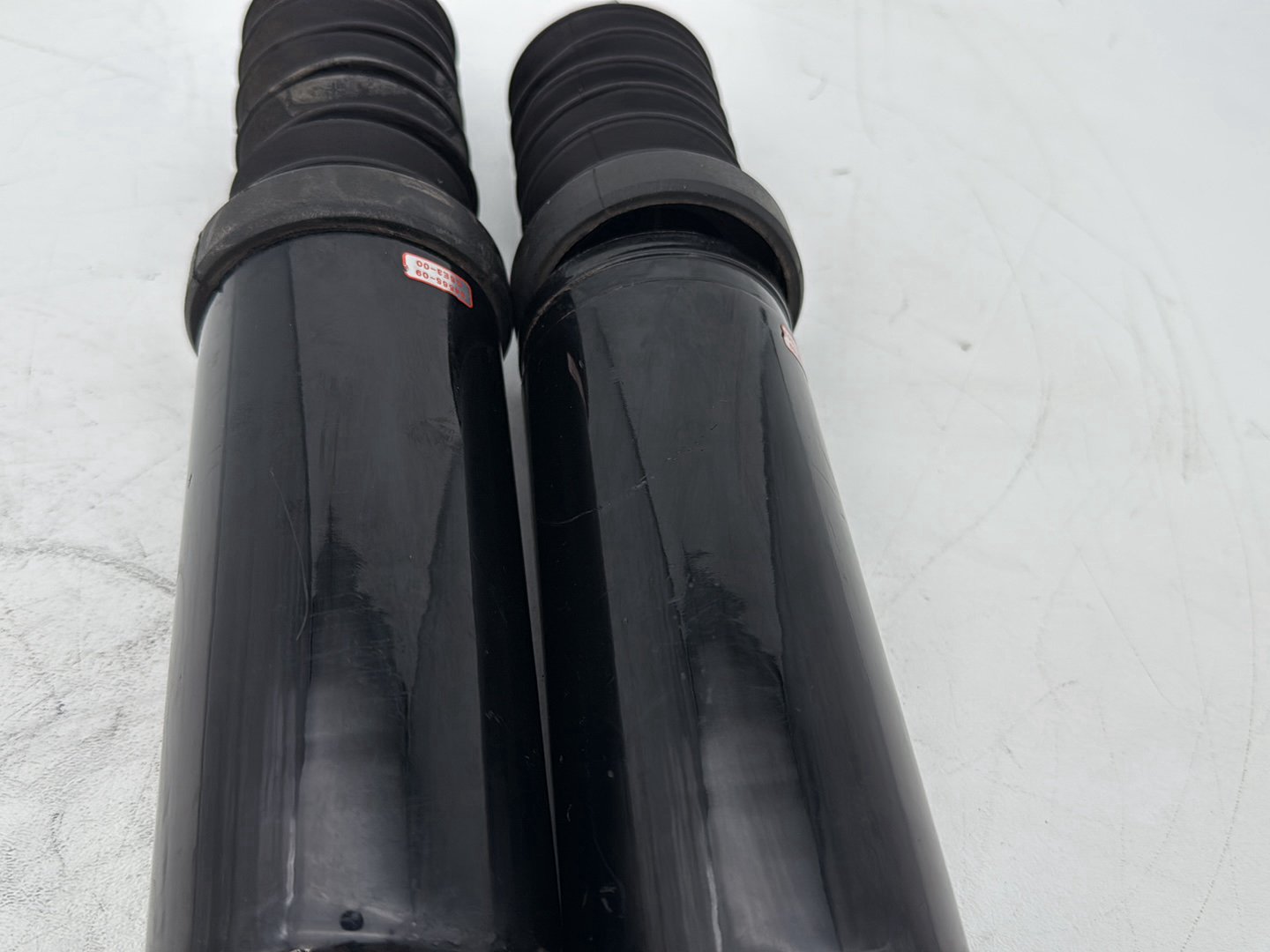 2007 - 2016 Harley-Davidson Touring Electra Glide Ultra Rear Left Right Shock Absorbers 54565-09