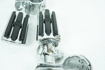1999 - 2006 Harley-Davidson Touring Road King Classic Front Right Left Highway Foot Pegs 50130-95A