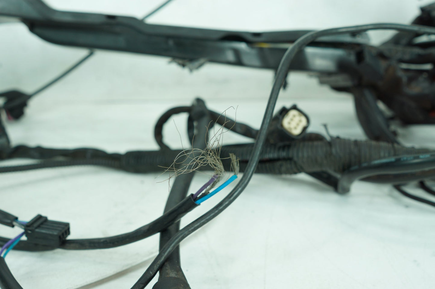 2011 Harley-Davidson Touring FLHTK - Main Wire Wiring Harness Loom ABS PN: 70121-11