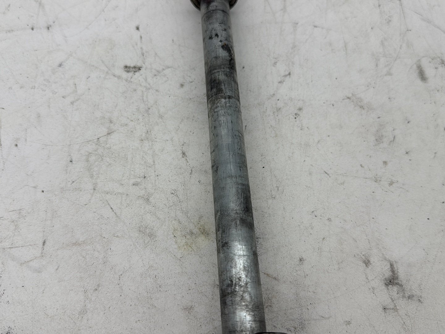 2002 Harley Heritage Softail Classic FLSTC OEM Rear Wheel Axle Bolt Shaft