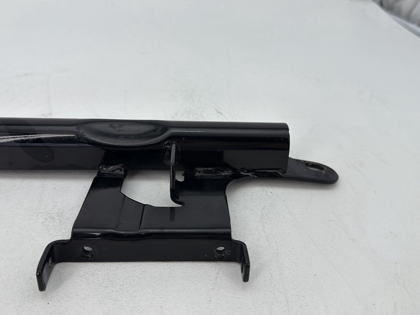 2004 Harley Softail FLSTC Heritage Classic OEM Seat Bracket Mount Support Mounting