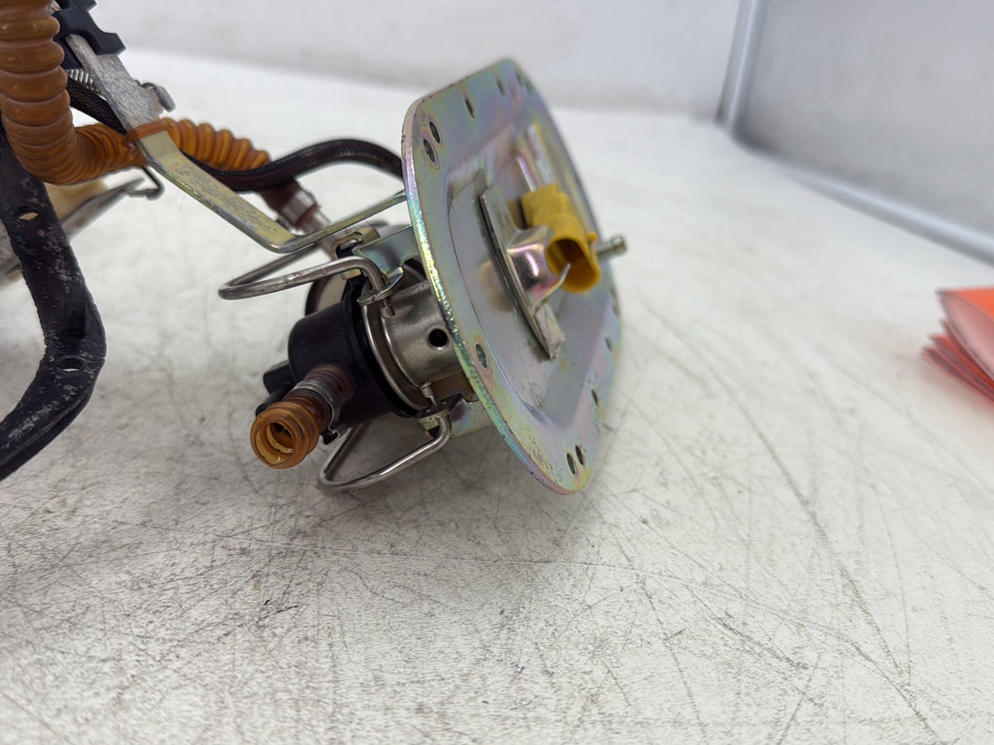 2006 Harley Road King Touring FLHRCI Classic OEM Fuel Pump Gas Gasoline Petrol Sending