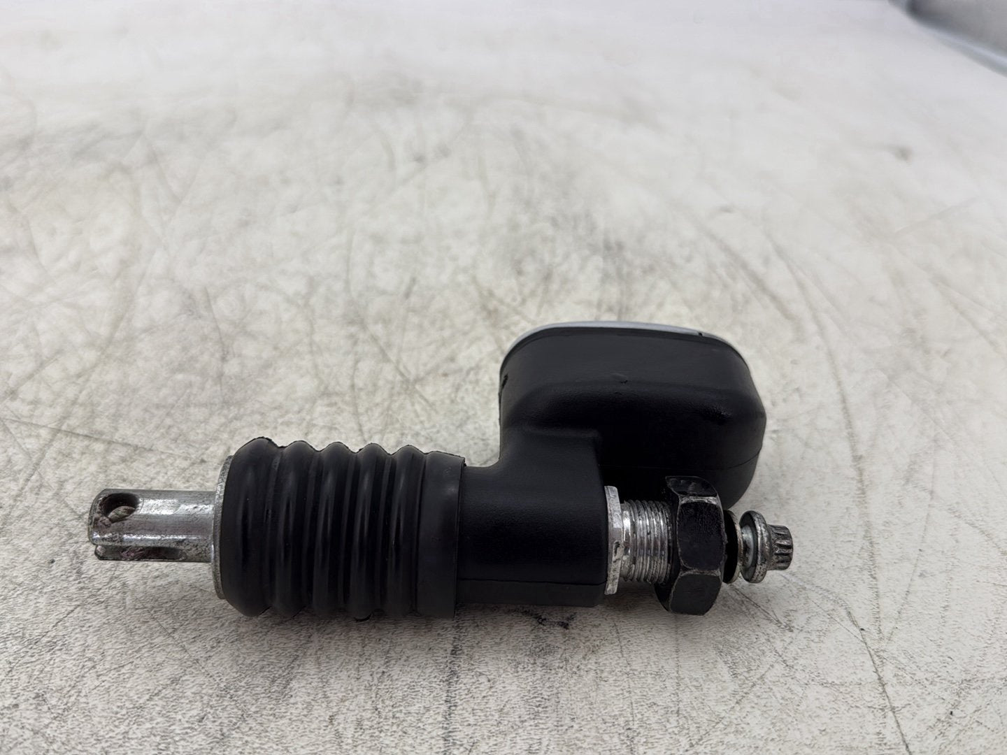 2007 Harley Touring FLHTC Electra Glide Classic OEM Rear Brake Master Cylinder Reservoir