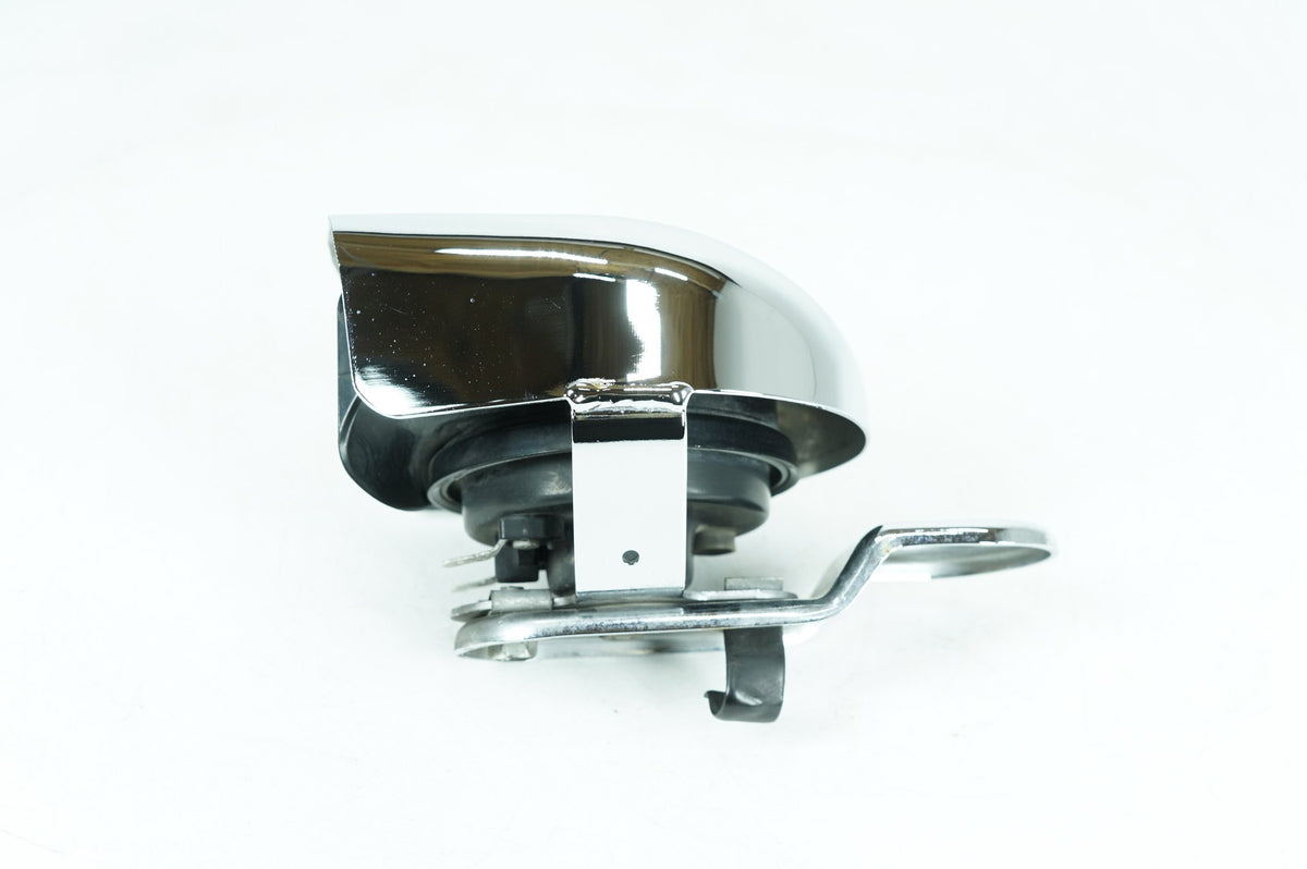 2006 Harley Softail FLSTNI Deluxe OEM Horn Signal Klaxon Chrome Cover