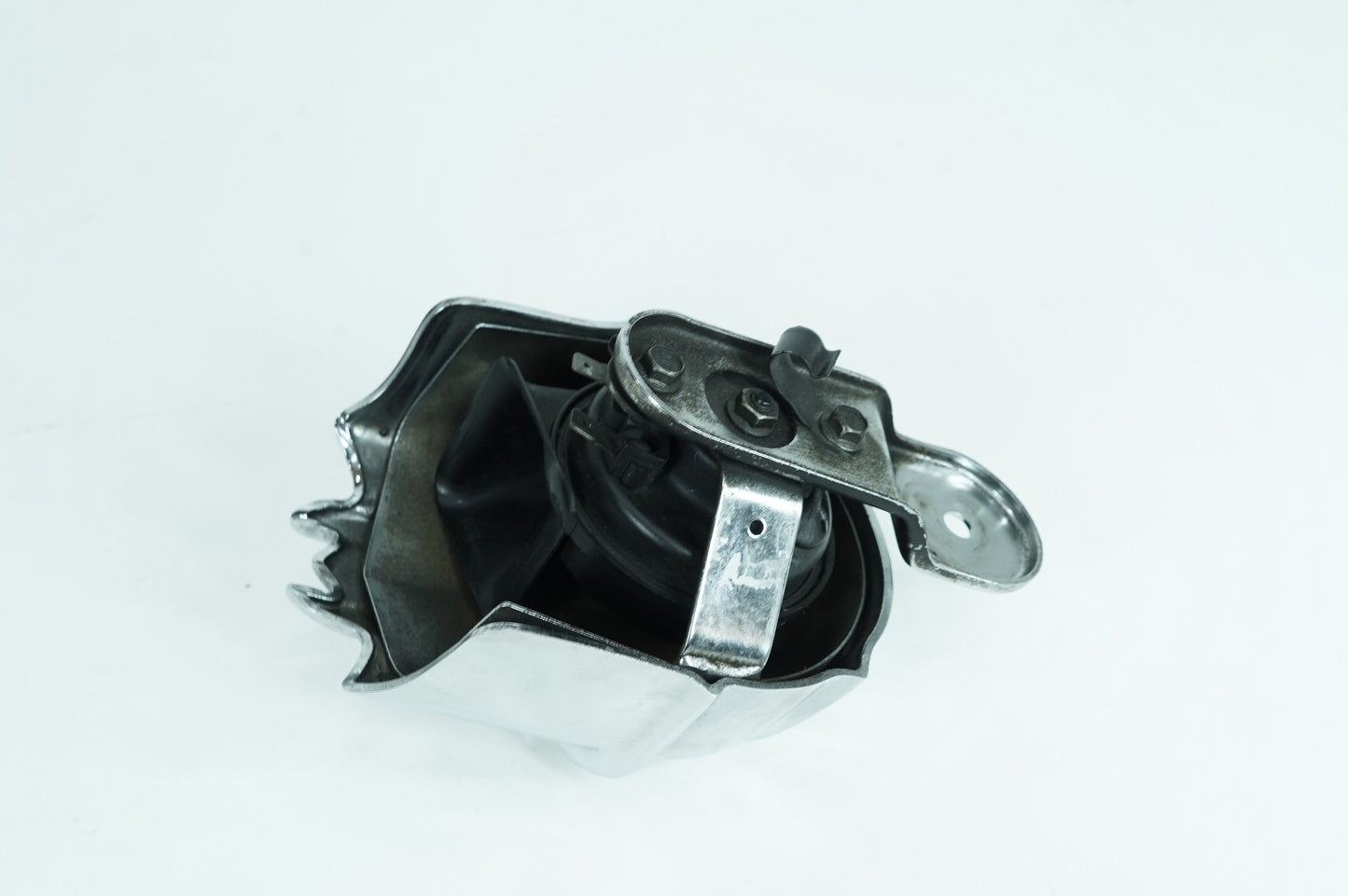 1983 - 1998 Harley-Davidson Dyna Super Glide Horn Signal Klaxon Chrome Cover K7718