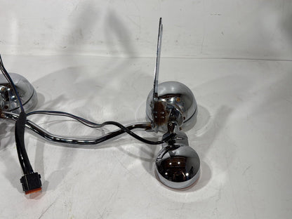 1996 Harley Electra Glide Touring FLHT OEM Front Turn Signal Indicators Aux Light Bar