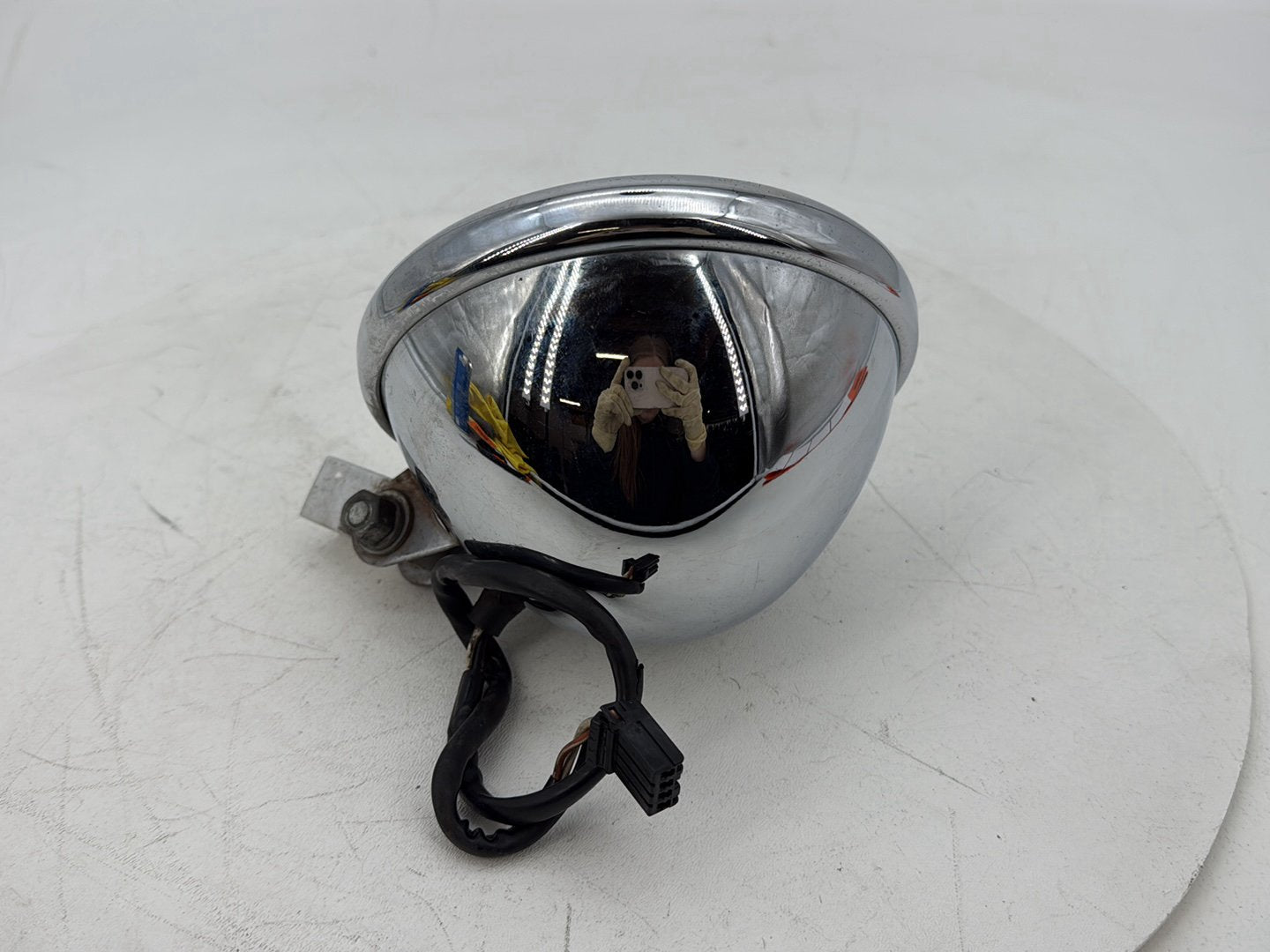 2007 - 2012 Harley-Davidson Dyna Super Glide Headlight Headlamp Head Light Halogen  	69162-06A