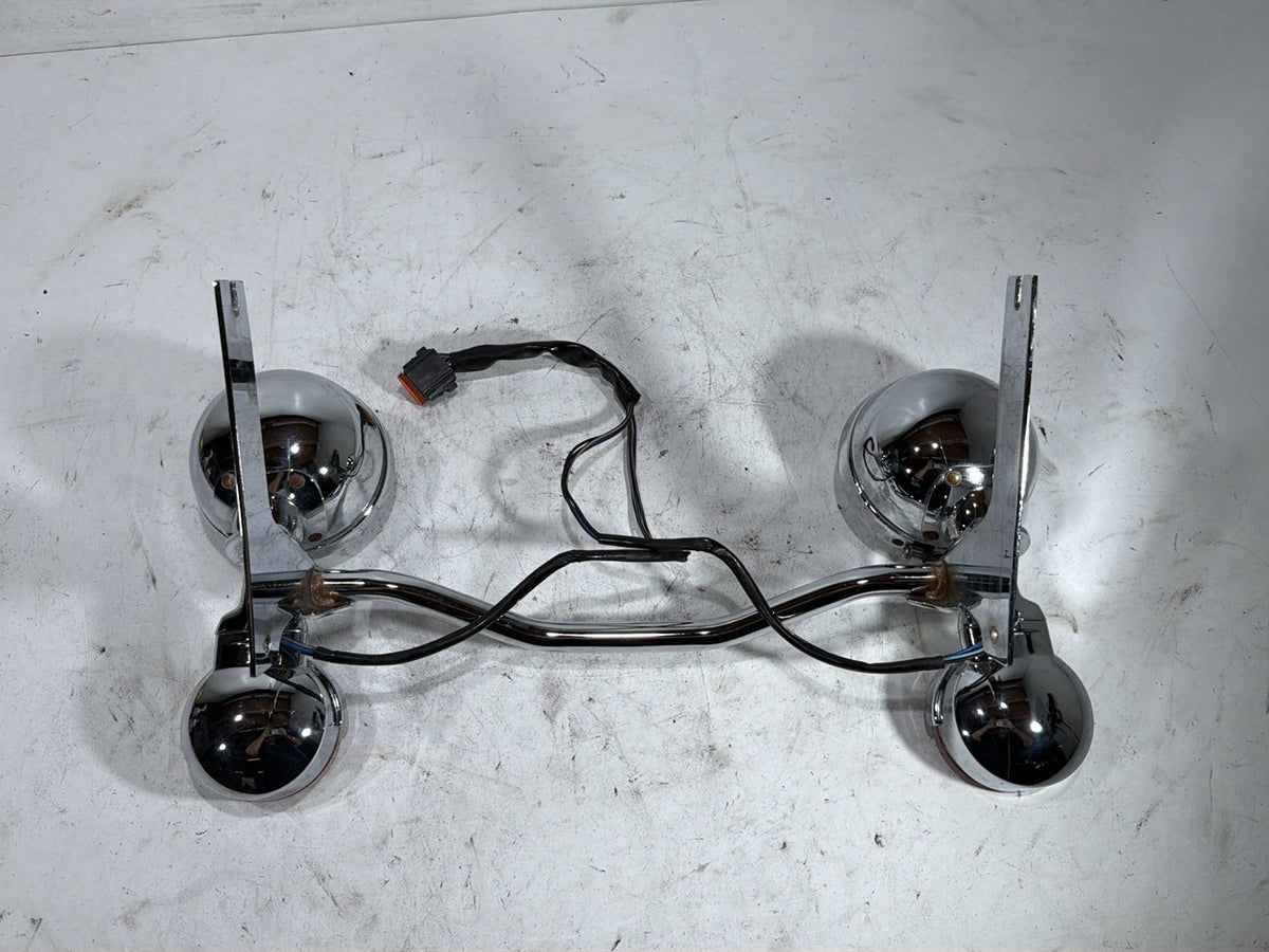 1994 Harley Electra Glide Touring OEM Front Turn Signal Indicators Aux Light Bar