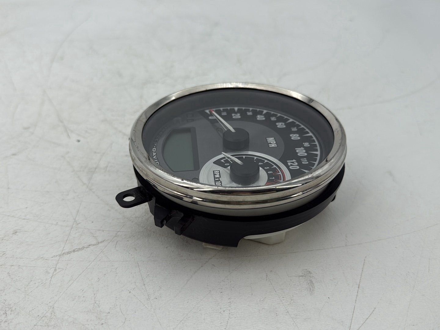 2005 Harley Touring FLHRCI Road King Classic OEM Speedo Speedometer Gauge Cluster