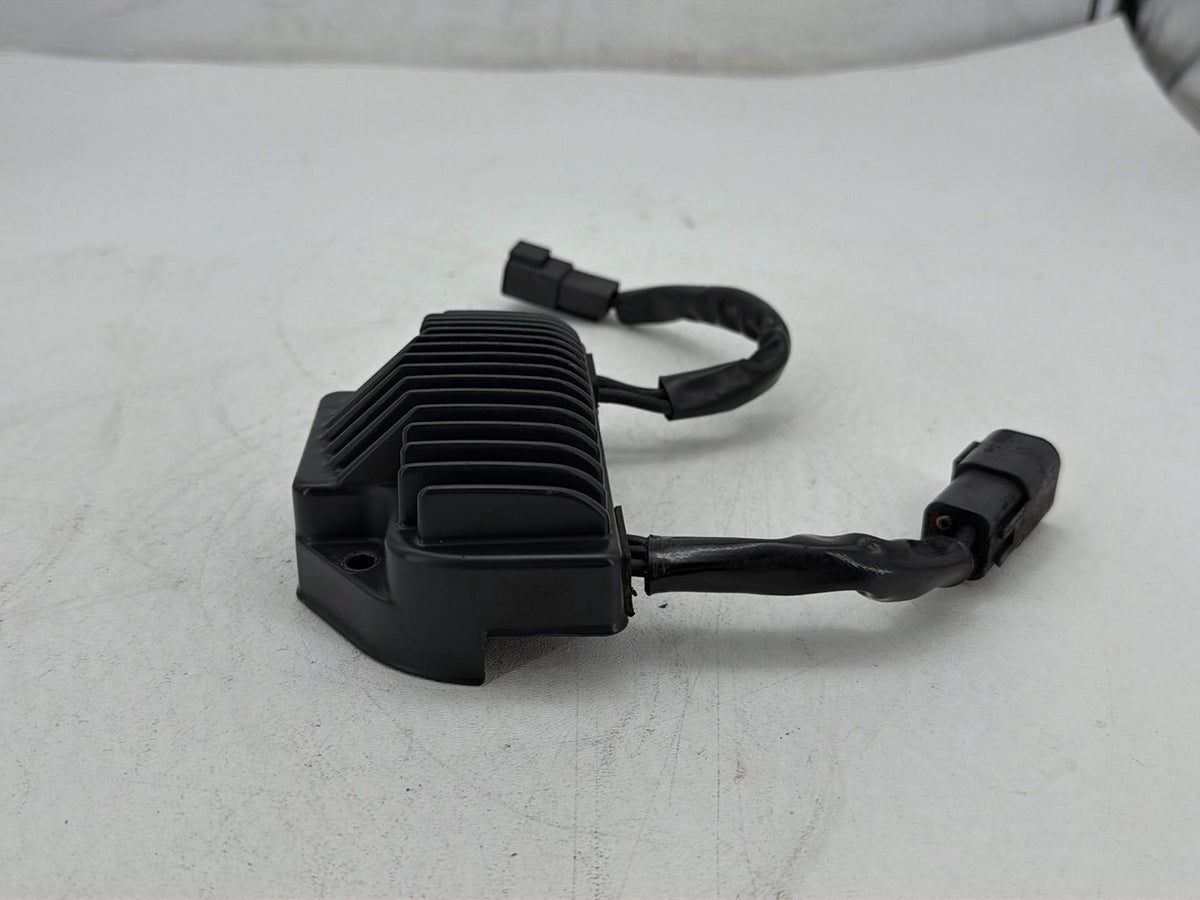 2007 Harley Dyna Street Bob FXDBI OEM Voltage Regulator Rectifier